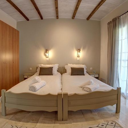 Villa Doreta Roda  Ngoại thất bức ảnh