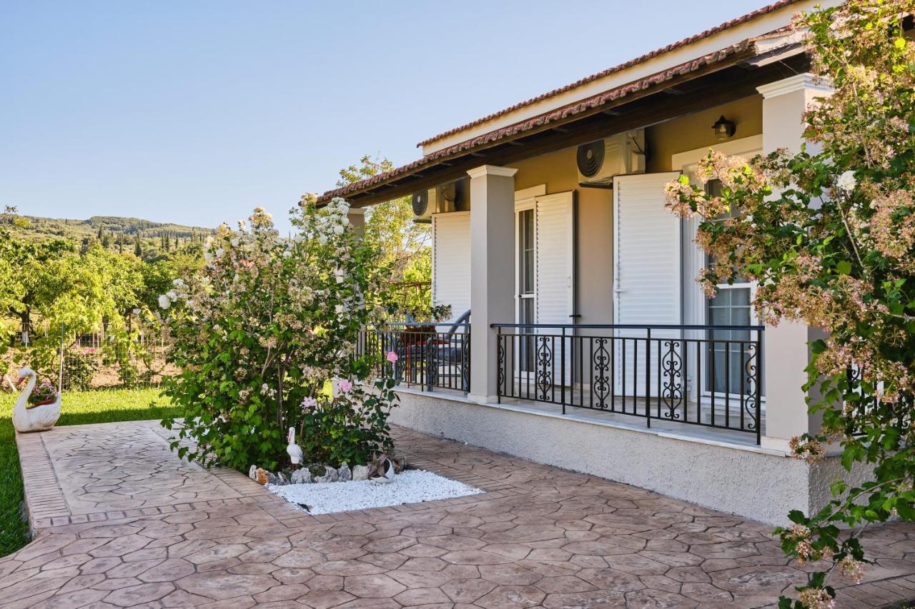 Villa Doreta Roda  Ngoại thất bức ảnh