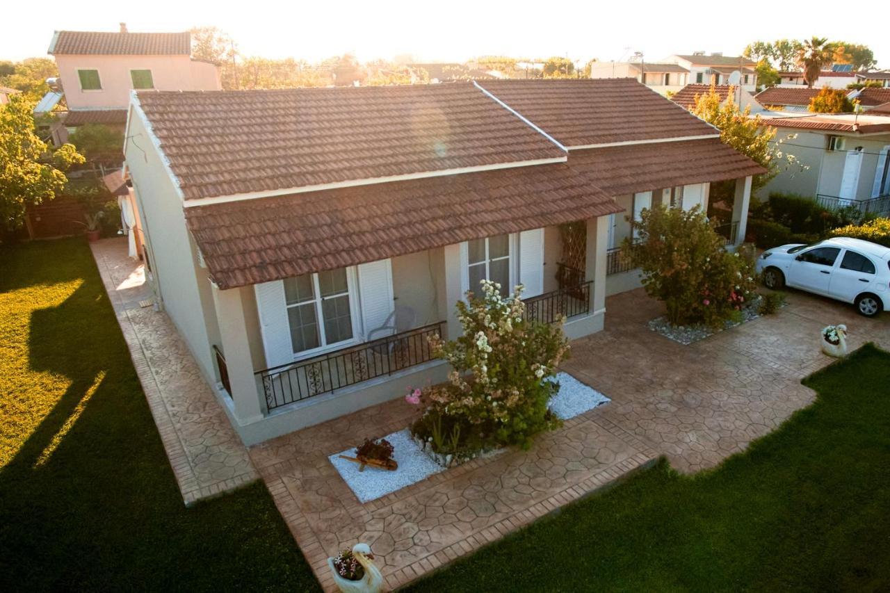 Villa Doreta Roda  Ngoại thất bức ảnh