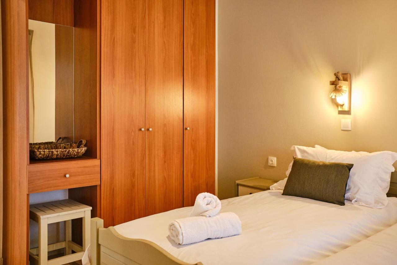 Villa Doreta Roda  Ngoại thất bức ảnh